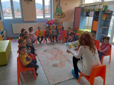 "Успяваме заедно" - 2021/2022 учебна година 9